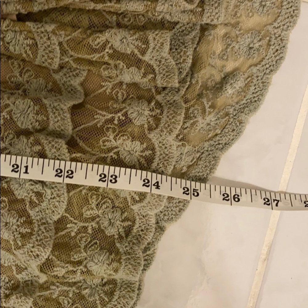Shirt - Picture 2 of 3
